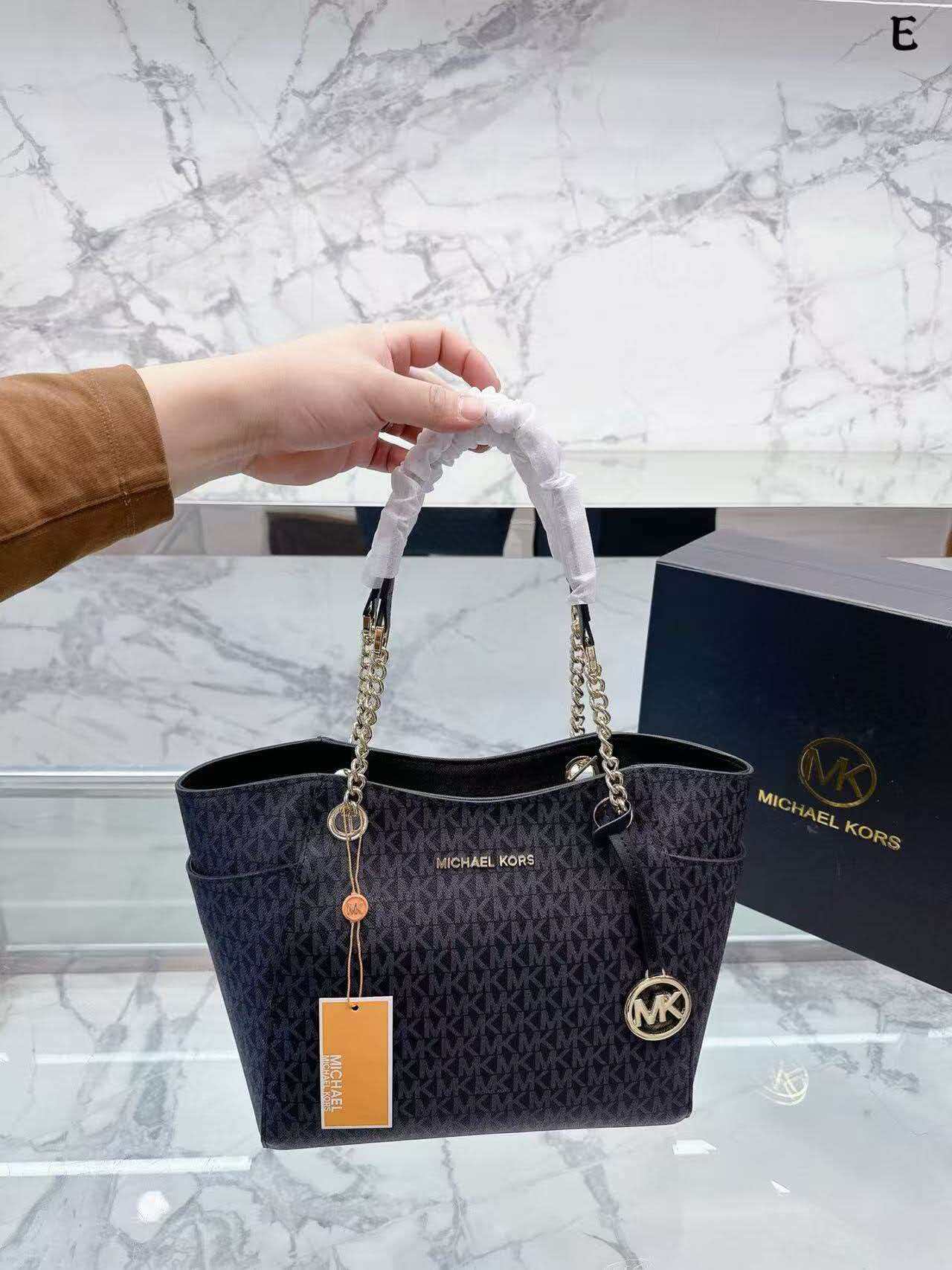 Women'S Bags Of Michael Kors - حقيبة سفر مايكل كورس جيت سيت