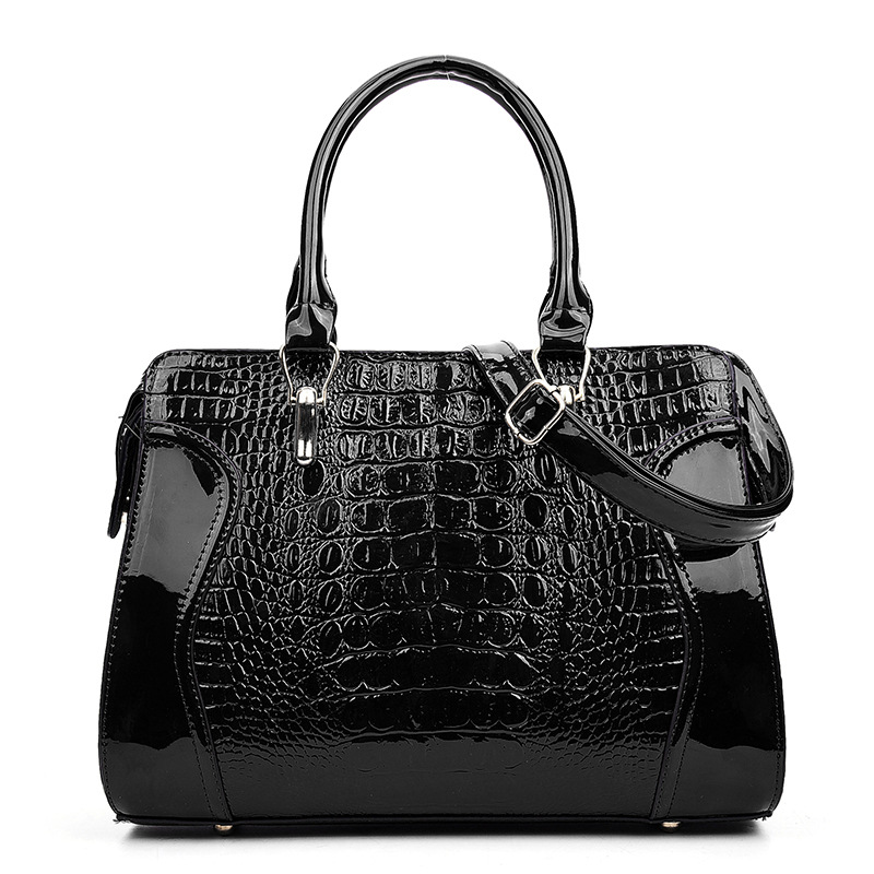 Women'S Kipling Bags - حقيبة يد نسائية عصرية بتصميم مربع