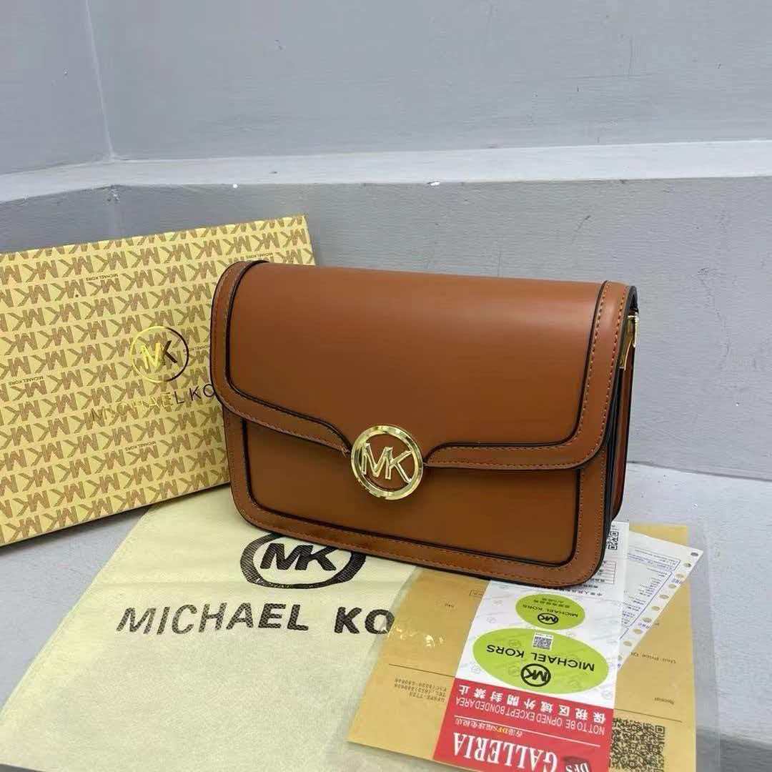 Women'S Bags Of Michael Kors - حقيبة كروس بودي نسائية من مايكل