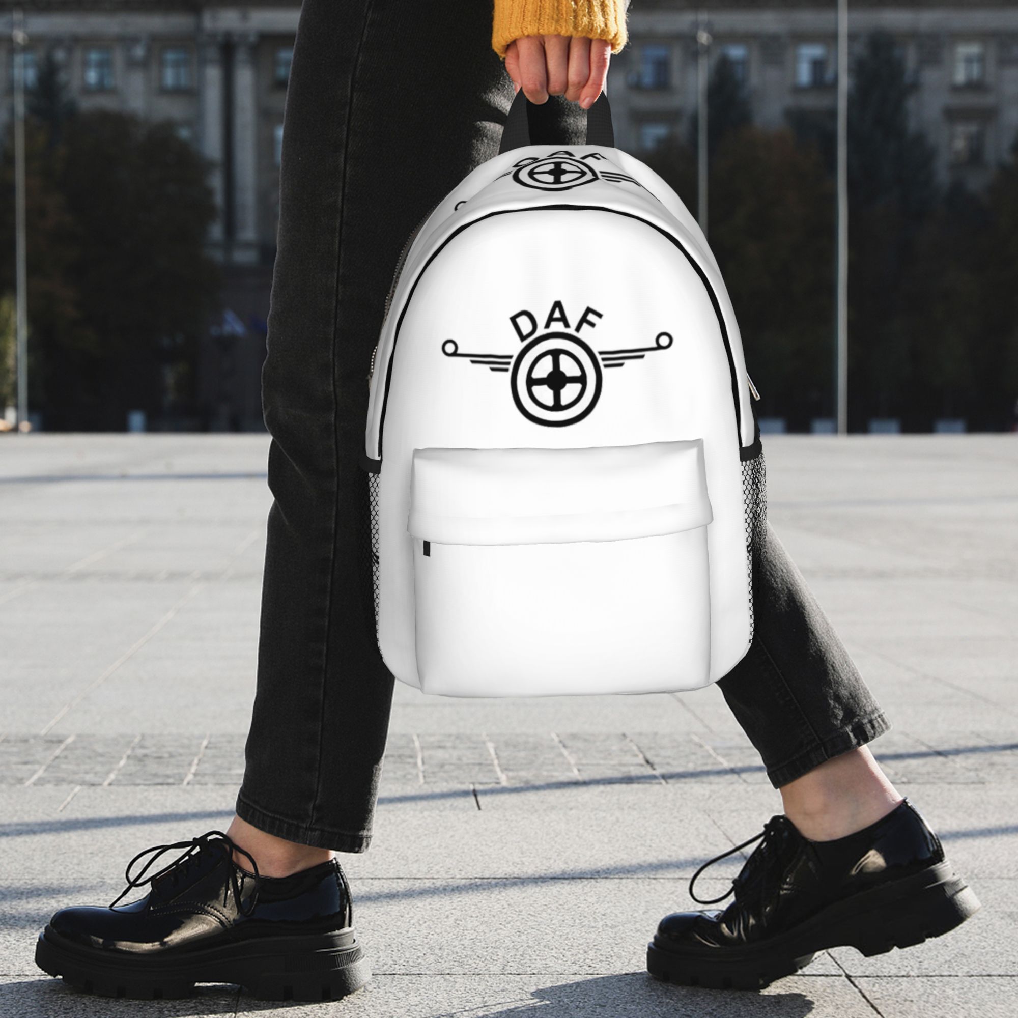 حقيبة ظهر بتصميم شعار شاحنة دا - مراجعة Women Bags Vector وسعره