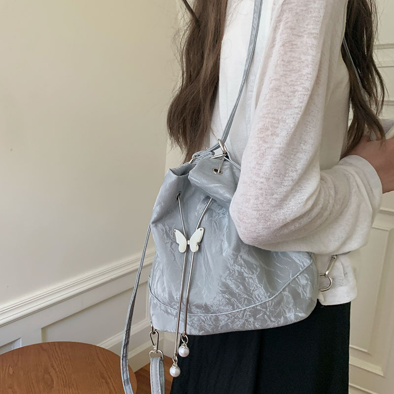 حقيبة ظهر نسائية باللون الأخضر - مراجعة Mini Backpack Women وسعره