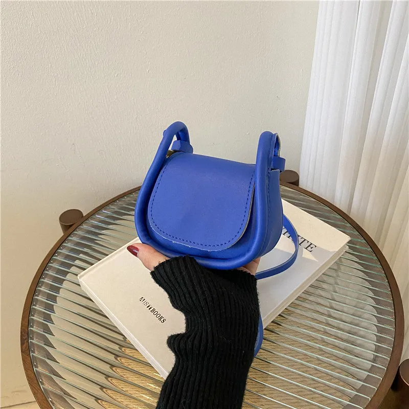 حلوى لون الموضة بولي Leather ا - مراجعة Saddle Bag Leather وسعره