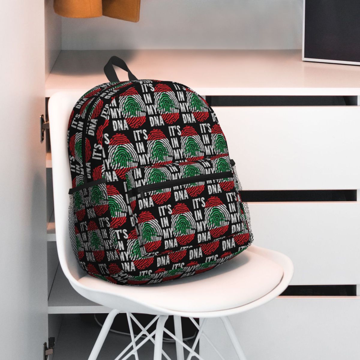 حقيبة ظهر بتصميم علم لبنان وتر - مراجعة Women Bags Lebanon وسعره