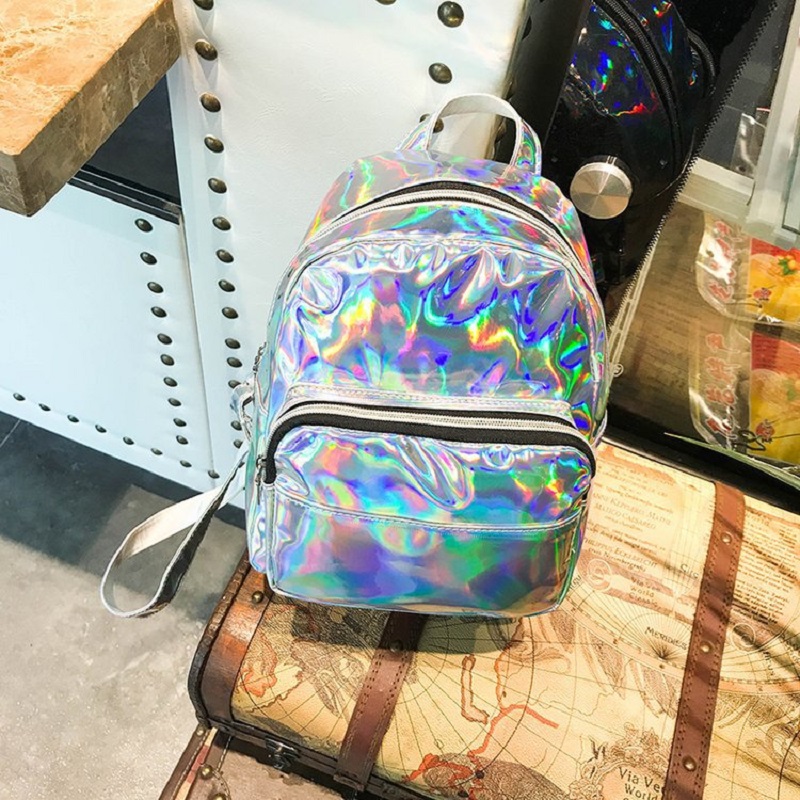 حقيبة ظهر ليزر عصرية لعام 2025 - مراجعة Mini Backpack Women وسعره