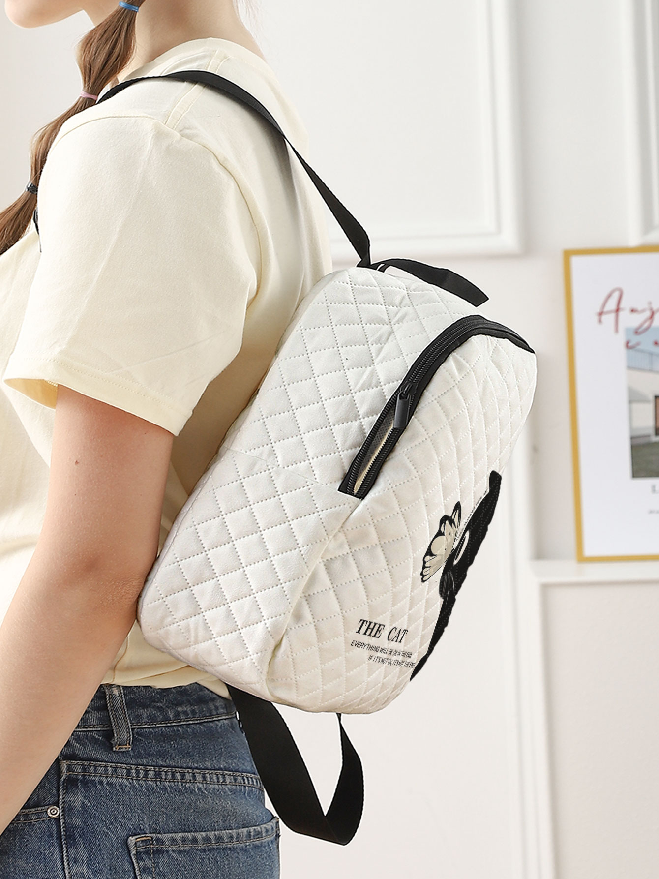 حقيبة ظهر مبطنة مدمجة بطبعة فر - مراجعة Mini Backpack Women وسعره