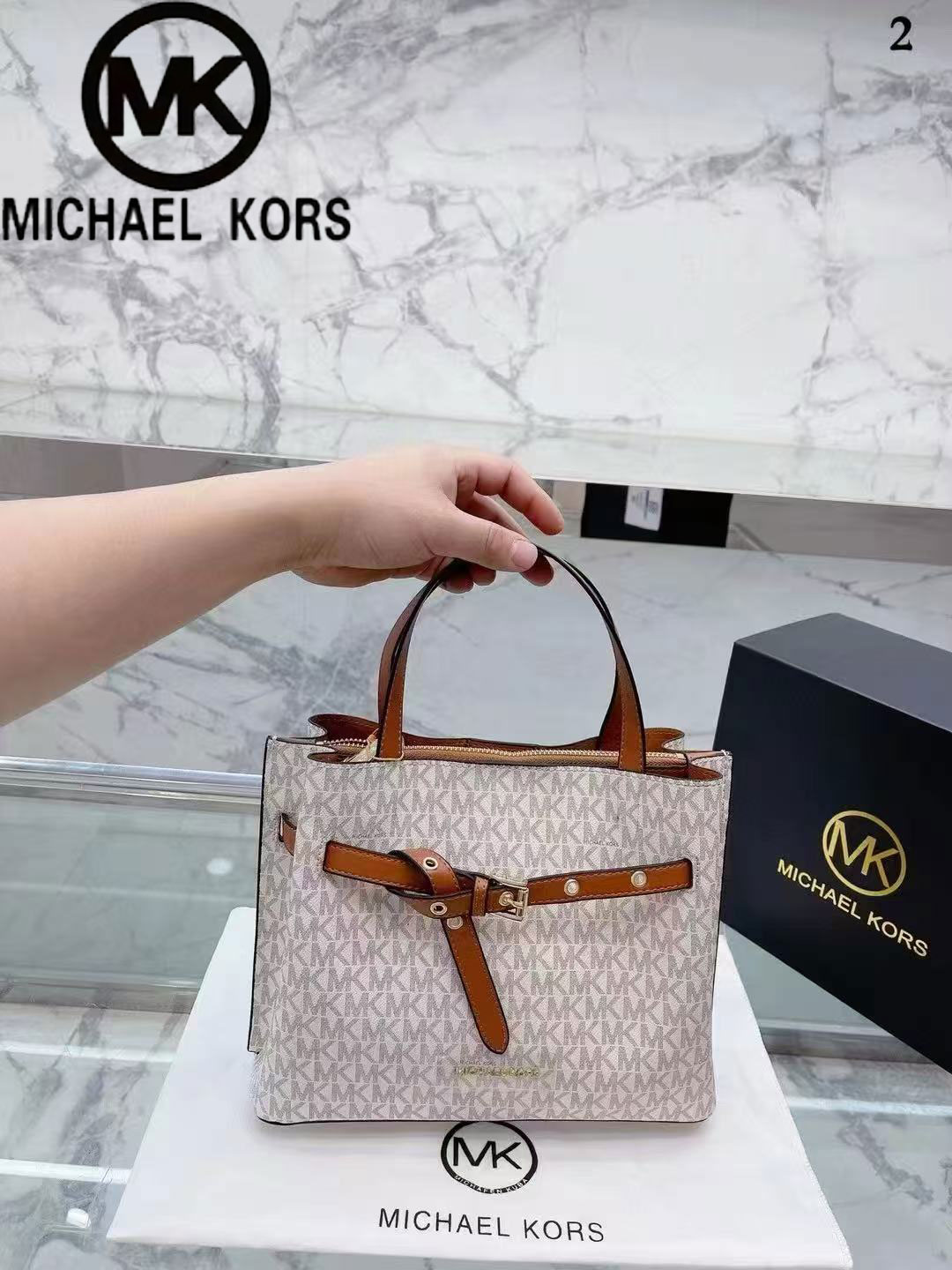 حقيبة يد نسائية جديدة تمامًا و - مراجعة Women'S Bags Of Michael Kors وسعره