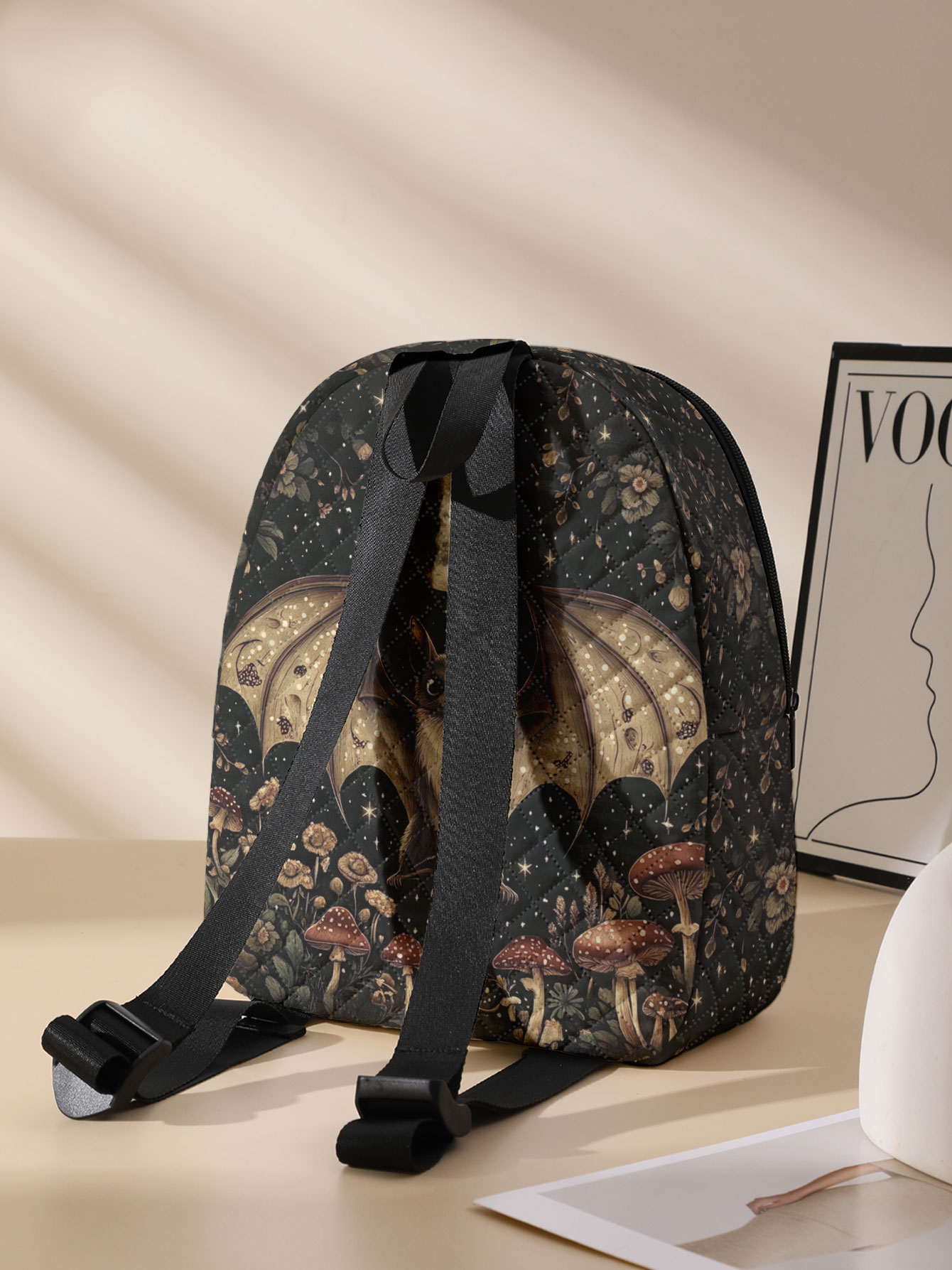 حقيبة ظهر مبطنة مزخرفة بنقشة ز - مراجعة Mini Backpack Women وسعره