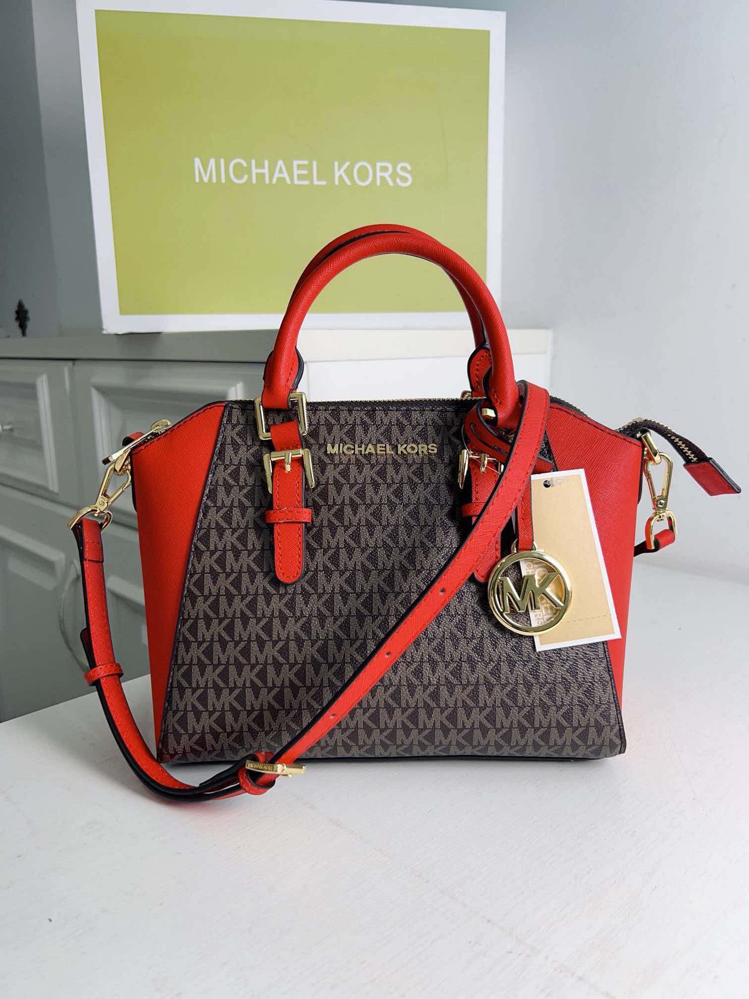 حقيبة يد نسائية جديدة من مايكل - مراجعة Women'S Bags Of Michael Kors وسعره