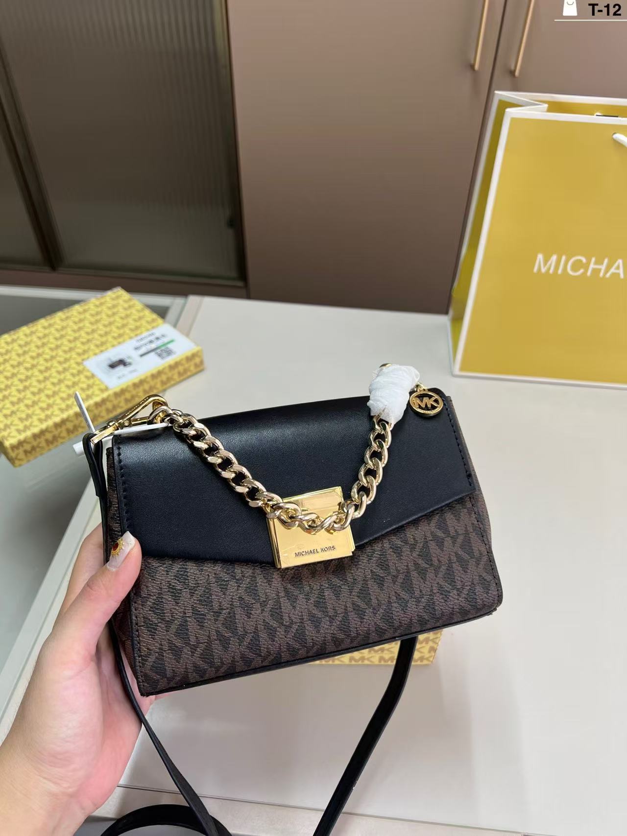 حقيبة كتف نسائية فاخرة جديدة ت - مراجعة Women'S Bags Of Michael Kors وسعره