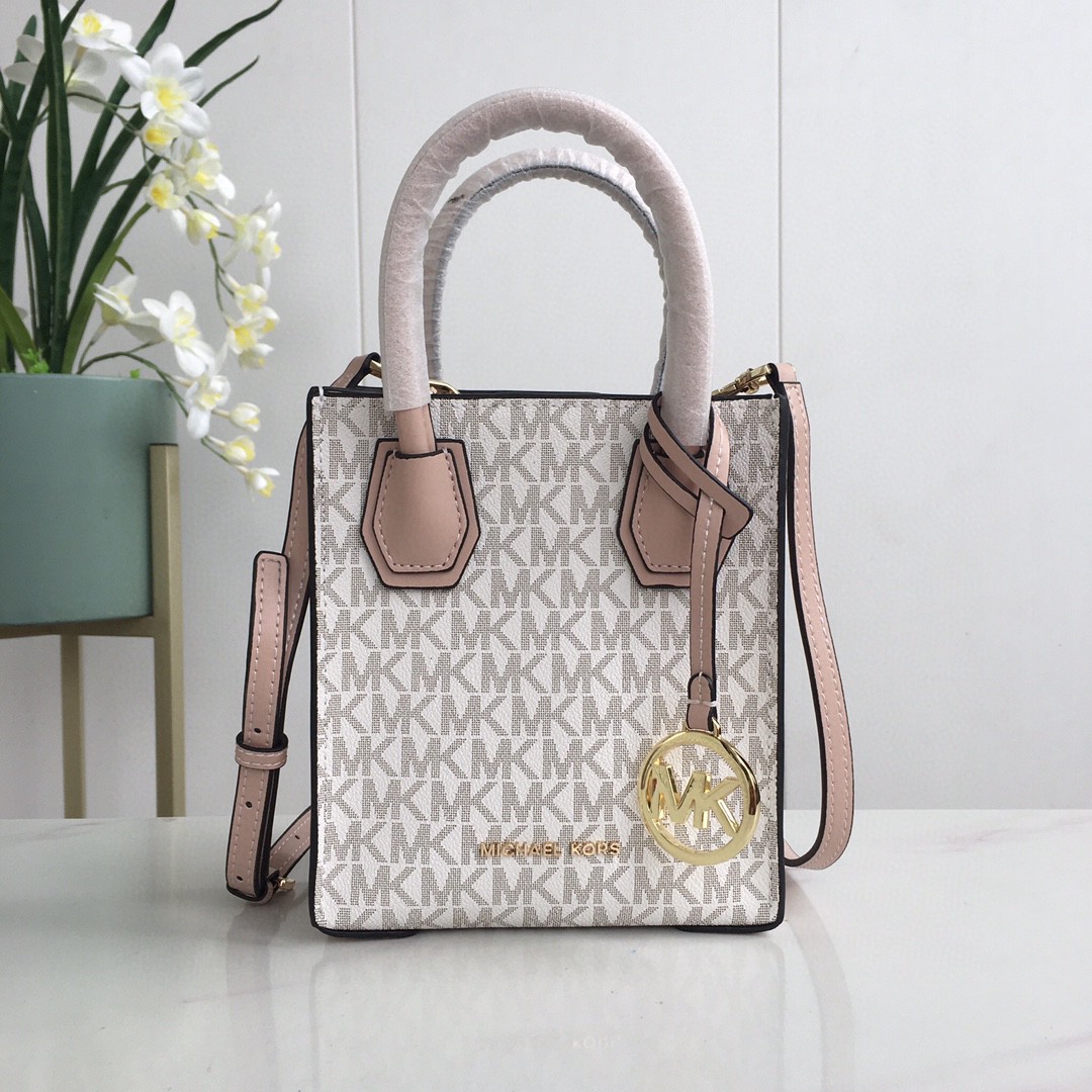حقيبة يد مايكل كورس ميرسر جديد - مراجعة Women'S Bags Of Michael Kors وسعره