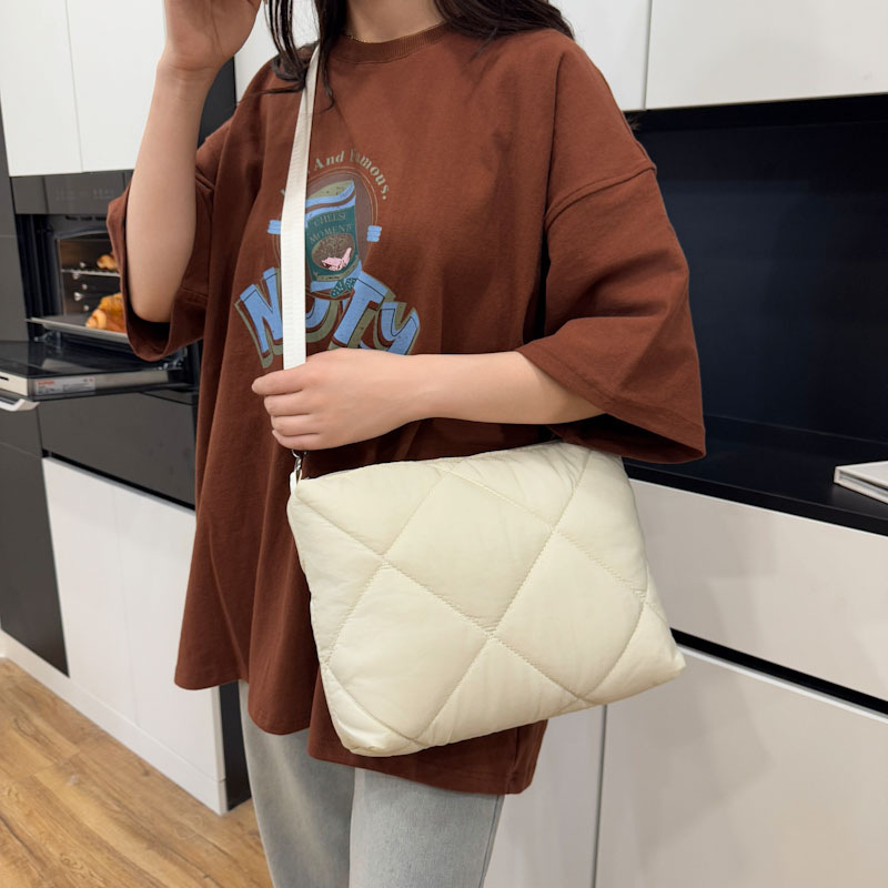 حقيبة لياقة بدنية جديدة للنساء - مراجعة Women'S Kipling Bags وسعره