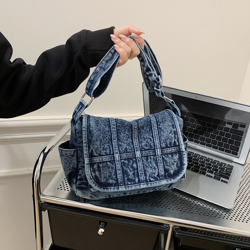 حقيبة كتف واحدة عصرية من الدني - مراجعة Women'S Kipling Bags وسعره