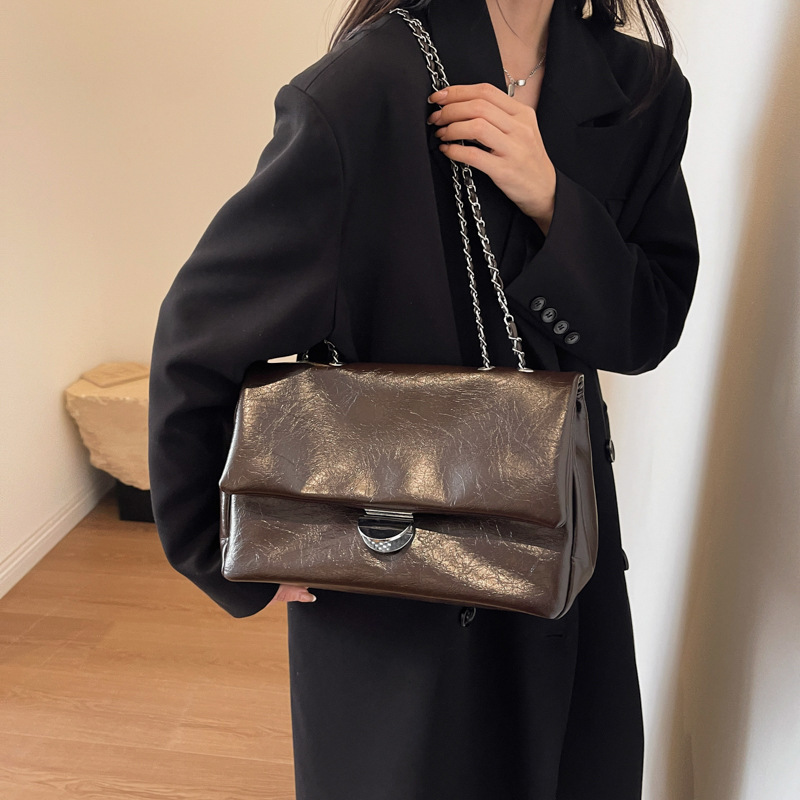 حقيبة كتف نسائية جديدة بتصميم  - مراجعة Women'S Kipling Bags وسعره