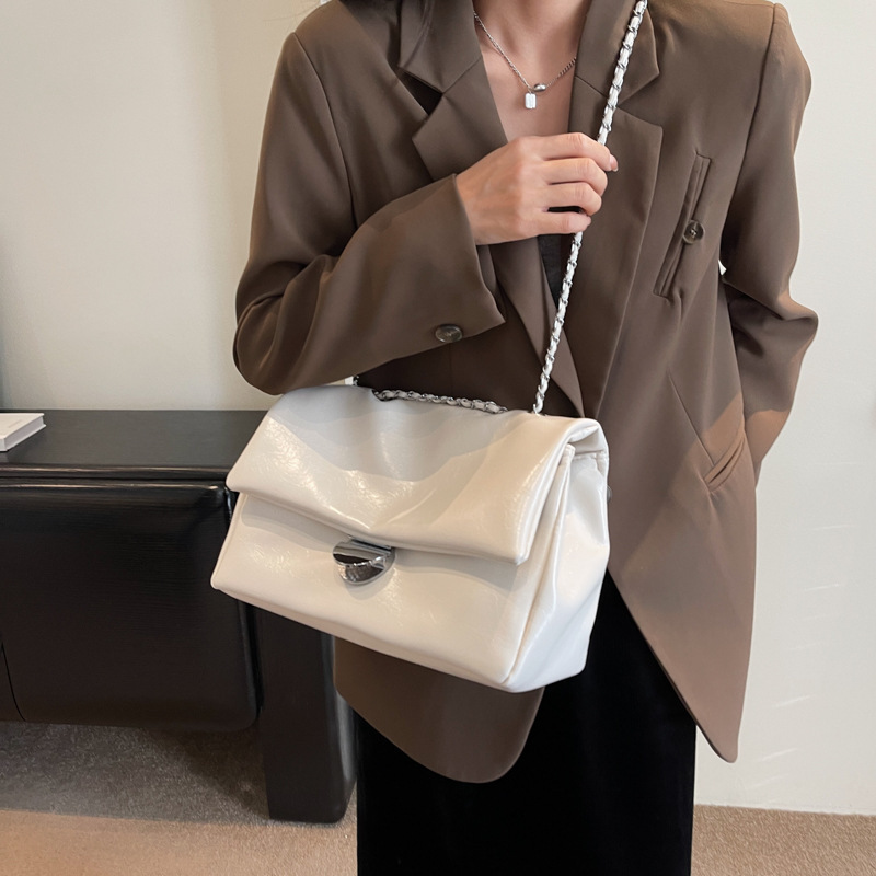 حقيبة كتف نسائية جديدة بتصميم  - مراجعة Women'S Kipling Bags وسعره