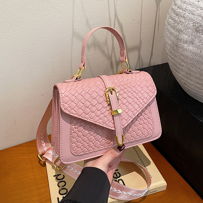 حقيبة كتف كروس متعددة الاستخدا - مراجعة Women'S Bags New Look وسعره