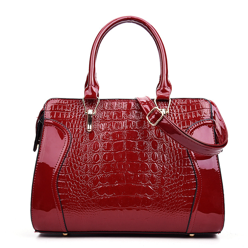 حقيبة يد نسائية عصرية بتصميم م - مراجعة Women'S Kipling Bags وسعره